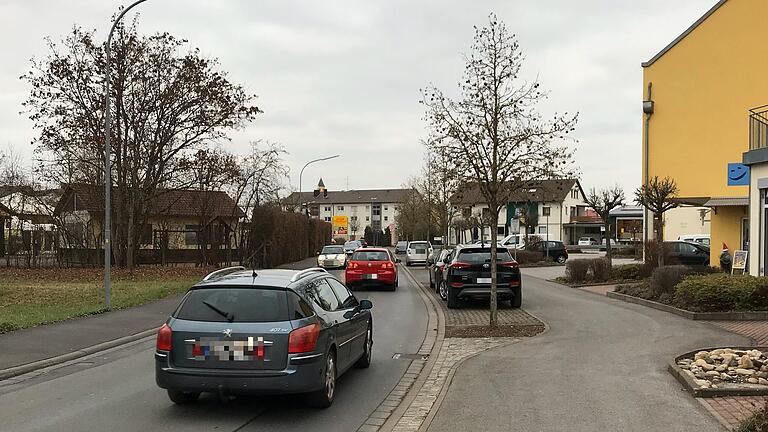 Für die Verkehrsberuhigung in ganz Bad Neustadt, hier die Gartenstraße, soll nun ein Mobilitätskonzept erarbeitet werden.