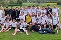 Die Fußballer der FV Stetten/Binsfeld-Müdesheim und ihr Trainer Michael Weber (Mitte, Zweiter von links) freuen sich über die Meisterschaft in der Kreisklasse Würzburg 3.