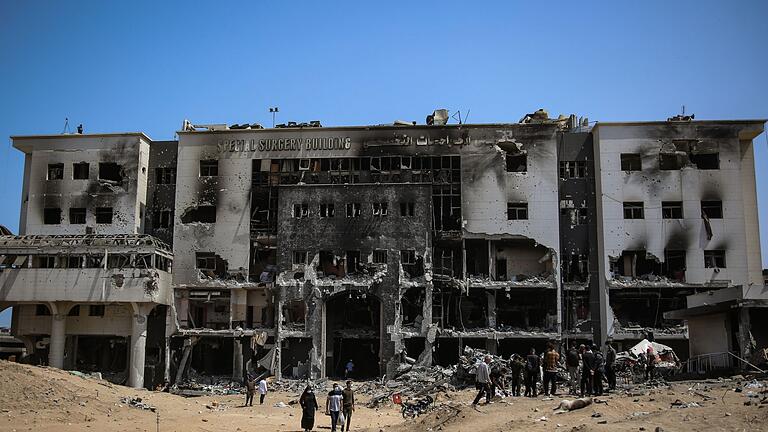 Nahostkonflikt - Schifa-Krankenhaus - UN-Menschenrechtler haben mehr als 130 Angriffe auf Gesundheitseinrichtungen in Gaza dokumentiert. (Archivbild) Nahostkonflikt - Schifa-Krankenhaus - UN-Menschenrechtler haben mehr als 130 Angriffe auf Gesundheitseinrichtungen in Gaza dokumentiert. (Archivbild)
