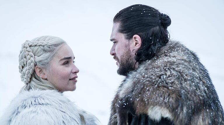 Traumpaar oder Zweckgemeinschaft? Emilia Clarke als Daenerys Targaryen und Kit Harington als Jon Schnee in einer Folge der achten Staffel der Serie 'Games of Thrones'.