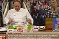Josef Weber kann sich freuen. Starkoch Björn Freitag scheint es zu schmecken.