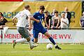 Youngster Tim Herbert (rechts), hier im Derby gegen Geesdorf im vergangenen Jahr, kehrt am Samstag in den Kader des FV 04 Würzburg zurück. Der 19-Jährige hatte sich kurz vor Saisonstart den Arm gebrochen.