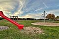 Mit viele Eigeninitiative der Eltern und Untereßfelder wurden am Spielplatz neue Geräte aufgestellt. Dafür dankte sowohl Bürgermeister Thomas Helbling als auch Stadtrat Gerhard Weitz.