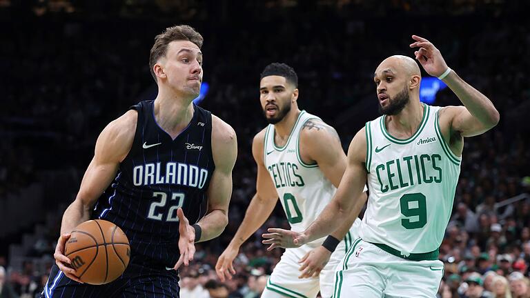 Boston Celtics - Orlando Magic - Zum Playoff-Start war der Titelverteidiger aus Boston eine Nummer zu groß für Franz Wagner und die Orlando Magic. Boston Celtics - Orlando Magic - Zum Playoff-Start war der Titelverteidiger aus Boston eine Nummer zu groß für Franz Wagner und die Orlando Magic.