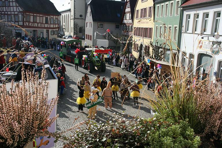 Fotos und Eindrücke vom Auber Fastnachtsumzug Fotos und Eindrücke vom Auber Fastnachtsumzug