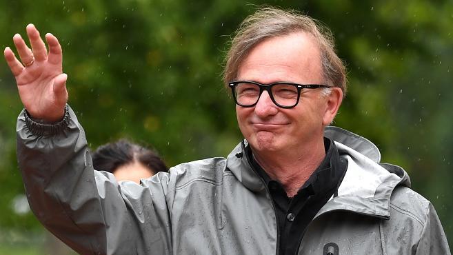Bayreuther Festspiele 2017 - Eröffnung       -  Perfekt angezogen: Schauspieler Michael Lerchenberg.