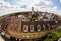 Schweinfurt gehört mit jährlich 1665 Sonnenstunden zu den sonnenreichsten deutschen Städten. Das Potenzial für Photovoltaikanlagen auf den Dächern könnte für 150 000 Einwohner grünen Strom liefern. Bislang ist jedoch erst jedes zehnte geeignete Dach mit einer PV-Anlage bestückt.