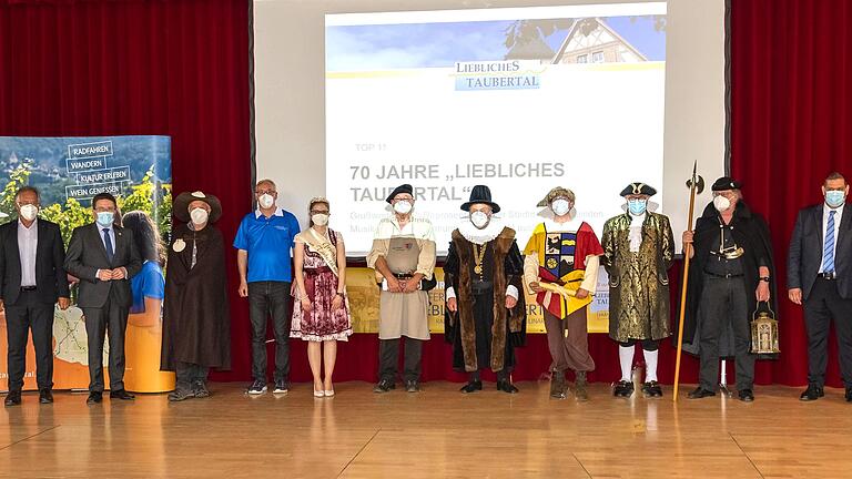 Den Abschluss der Veranstaltung bildete eine Reihe von Glückwünschen aus Städten und Gemeinden der Ferienlandschaft zum 70. Geburtstag des Tourismusverbands.