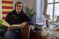 Isabel Beil, Mitarbeiterin der Stadtbücherei und zuständig für die Belletristik, freut sich auf den literarischen Austausch im Literaturcafé.