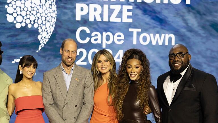 &bdquo;Earthshot Prize Awards&rdquo; in Kapstadt       -  Prinz William und Heidi Klum posierten mit weiteren Prominenten gemeinsam für Fotografen.