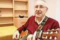 Joachim Pennig musiziert nicht nur leidenschaftlich gerne, er schreibt jetzt auch Bücher. Foto: Heike Beudert/Archiv       -  Joachim Pennig musiziert nicht nur leidenschaftlich gerne, er schreibt jetzt auch Bücher. Foto: Heike Beudert/Archiv