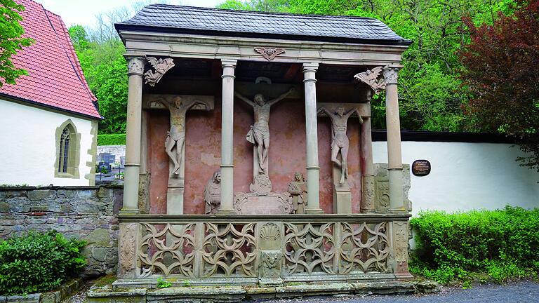 Die Zeiler Golgothakapelle entstand als Sühnedenkmal für eine Straftat.