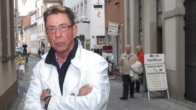 Lothar Gärtner       -  Lothar Gärtner.