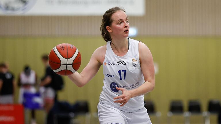 Alexandra Daub von den QOOL Sharks Würzburg: Die Würzburger Basketballerinnen haben ihr Auswärtsspiel in der Zweiten Bundesliga Süd bei der DJK Don Bosco Bamberg verloren. Alexandra Daub von den QOOL Sharks Würzburg: Die Würzburger Basketballerinnen haben ihr Auswärtsspiel in der Zweiten Bundesliga Süd bei der DJK Don Bosco Bamberg verloren.