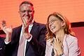 Außerordentlicher Parteitag SPD Rheinland-Pfalz       -  Ministerpräsident Alexander Schweitzer und die neue Partechefin Sabine Bätzing-Lichtenthäler stehen für den Generationswechsel in der rheinland-pfälzischen SPD.