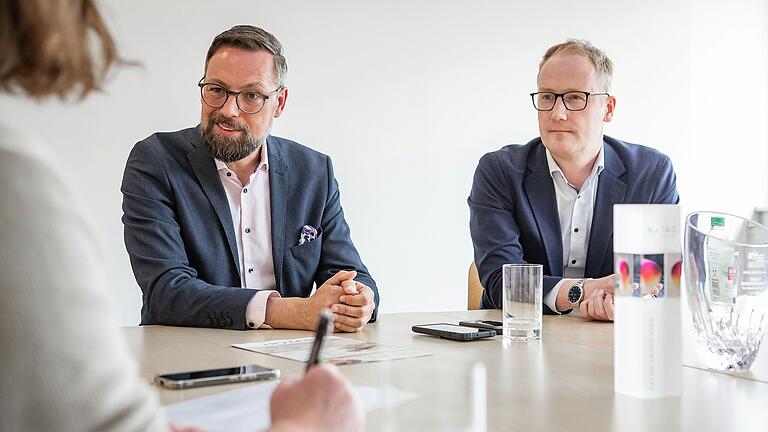 Die Geschäftsführer Bernd Titius (links) und Björn Tischer im Interview. Die Geschäftsführer Bernd Titius (links) und Björn Tischer im Interview.