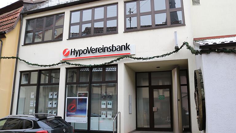 Die sogenannte Beratungsfiliale der Hypovereinsbank in Lohr wird nicht geschlossen. Die sogenannte Beratungsfiliale der Hypovereinsbank in Lohr wird nicht geschlossen.