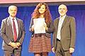 Sozial engagiert: Alica Frerichs, zusammen mit Edgar Marmitt (links) und Heinrich Hausknecht.