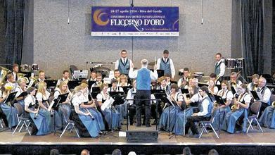 International beachtlich: Die Musikkapelle Rimpar ließ beim Festival „Flicorno d'Orok“ in Riva Vorjahressieger Erding hinter sich. International beachtlich: Die Musikkapelle Rimpar ließ beim Festival „Flicorno d'Orok“ in Riva Vorjahressieger Erding hinter sich.