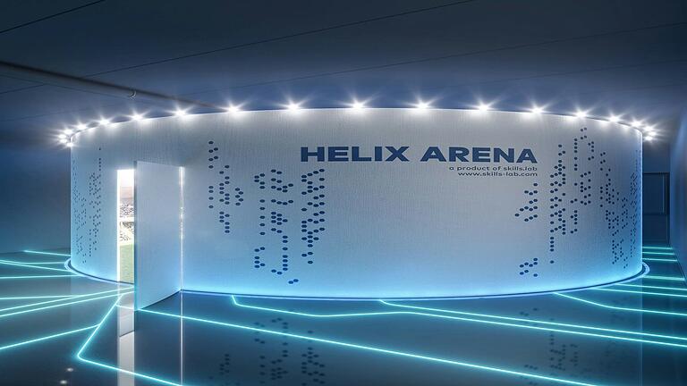 Die 'Helix' stellt Echtzeit-Spielszenarien auf einem 360-Grad-Bildschirm dar. Dadurch lernen Spieler, schneller Situationen zu erfassen und Entscheidungen zu treffen. Die 'Helix' stellt Echtzeit-Spielszenarien auf einem 360-Grad-Bildschirm dar. Dadurch lernen Spieler, schneller Situationen zu erfassen und Entscheidungen zu treffen.