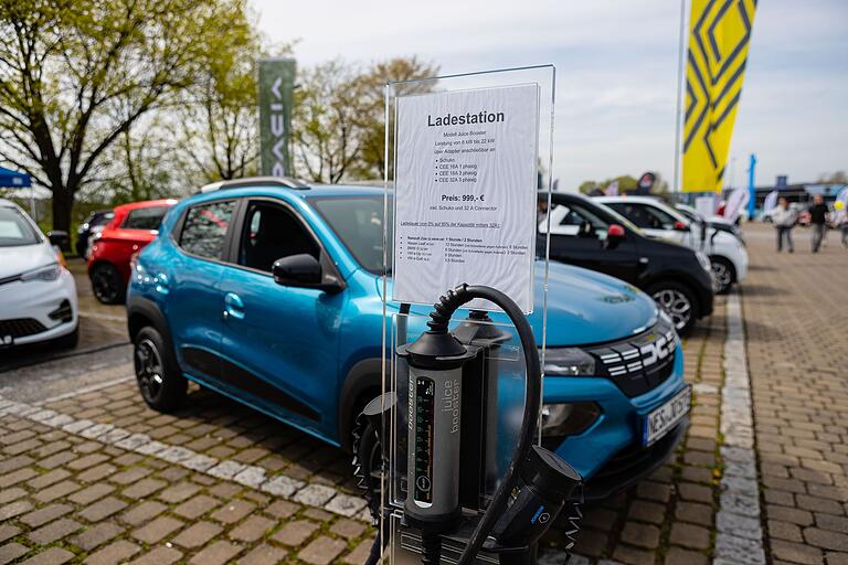 Zum elften Mal findet am Wochenende die Fahrzeugschau Elektromobilität in Bad Neustadt statt. Zum elften Mal findet am Wochenende die Fahrzeugschau Elektromobilität in Bad Neustadt statt.