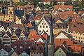 Blick von der Ruine Karlsburg auf die historische Altstadt von Karlstadt. Nach Ansicht unseres Autors macht es die Karlstadter Stadtpolitik Geschäftsleuten in der Altstadt schwer.