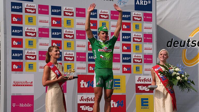 Siegerehrung des Etappen-Gewinners Gerald Ciolek vom Team Wiesenhof, der seinen ersten Sieg auf der Pro-Tour feierte.