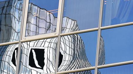 Fassade der Frankfurter Konzernzentrale: Die Deutsche Bank ist in viele Rechtsstreitigkeiten verwickelt.Foto: dpa Fassade der Frankfurter Konzernzentrale: Die Deutsche Bank ist in viele Rechtsstreitigkeiten verwickelt.Foto: dpa