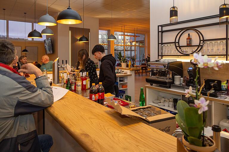 Das neue 'Mole' ist Bar und Bistro in einem. Das neue 'Mole' ist Bar und Bistro in einem. 
