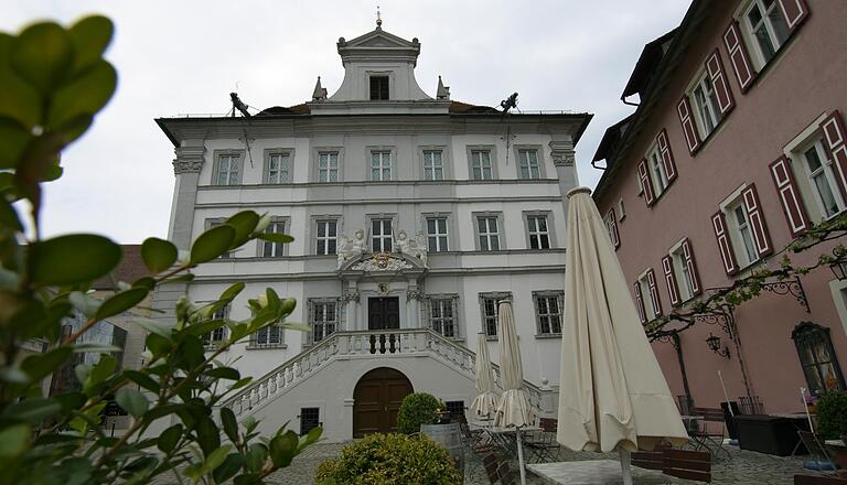 Das Iphöfer Rathaus ist schon über 300 Jahre alt.