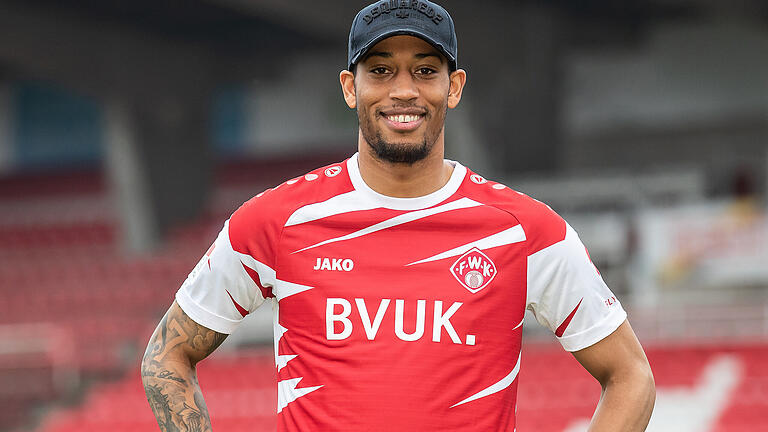 Neuzugang der Würzburger Kickers, Rajiv van La Parra. Neuzugang der Würzburger Kickers, Rajiv van La Parra.