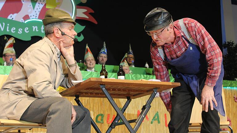 Zwei echte fränkische Originale: Freddy Breunig und Martin Wachenbrönner begeisterten mit ihrem Führerschein-Sketch. Zwei echte fränkische Originale: Freddy Breunig und Martin Wachenbrönner begeisterten mit ihrem Führerschein-Sketch.