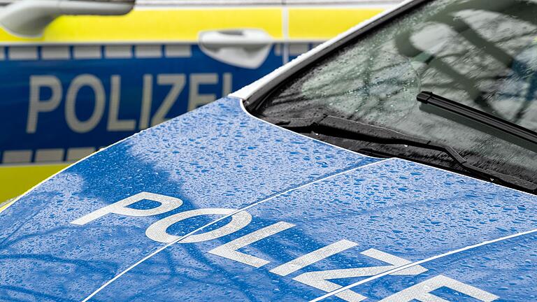 Polizei       -  Vor der Tat soll der Verdächtige Kraftstoff von einer Tankstelle geklaut haben. (Symbolbild)
