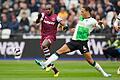 Michail Antonio, Virgil van Dijk       -  Michail Antonio (links) hatte im Dezember einen schweren Verkehrsunfall.