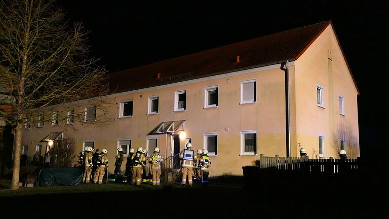 In einer Wohnung im Obergeschoss dieses Mehrfamilienhauses im 'Himmelreich' brannte es in der Küche. In einer Wohnung im Obergeschoss dieses Mehrfamilienhauses im 'Himmelreich' brannte es in der Küche.