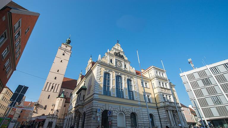 Ingolstadt - Altes Rathaus       -  Der Posten des Oberbürgermeisters von Ingolstadt ist ab dem kommenden Frühjahr neu zu vergeben. (Archivbild)