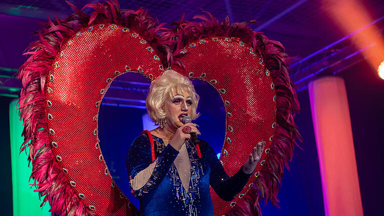 'Varieté for Charity' - eine unglaublich tolle 'Nacht der Toleranz' in der Steigerwaldhalle