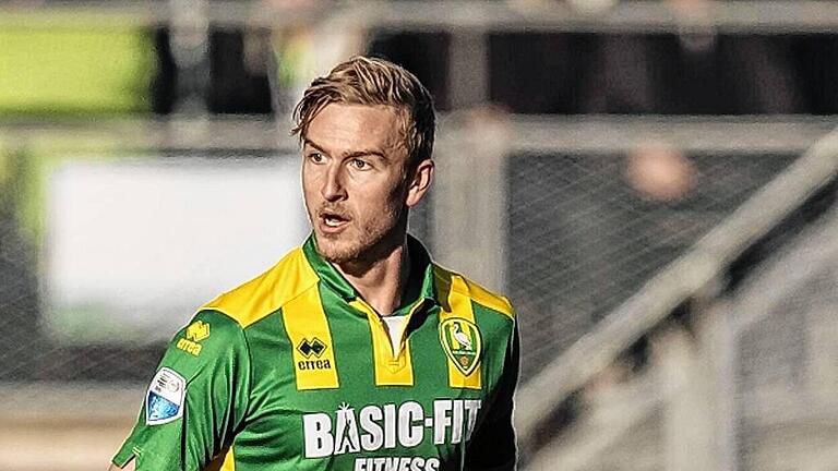 Thomas Meissner of ADO Den Haagduring the Dutch Eredivisie match between ADO Den Haag and FC Utrecht       -  _