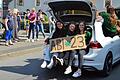 Geschafft: Mit einem Autokorso durch die Stadt feierten die Bad Königshöfer Abiturientinnen und Abiturienten am Freitagnachmittag nach der Notenbekanntgabe den Abschuss ihrer Schulzeit.
