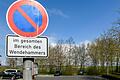Um die Öffnung der Wilhelm-Hoegner-Straße in Estenfeld für den Durchgangsverkehr gibt es einen jahrelangen Streit. Nun wurde ein Beschluss gefasst.