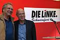 Wahlkampfendspurt in Schweinfurt mit Gregor Gysi (Die Linke), links Direktkandidat Klaus Ernst. Gysi sprach auf dem Wichtermann-Platz&nbsp; darüber, was seiner Meinung nach in Deutschland schief läuft.&nbsp;