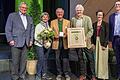 Verleihung der Bay. Naturschutzmedaille an Armin Amrehn (von links): Prof. Dr. Hubert Weiger (BN-Ehrenvorsitzender),  Beate Rutkowski (stellv. BN-Landesvorsitzende), Armin Amrehn (Vorsitzender BN-Kreisgruppe Würzburg), Richard Mergner (BN-Landesvorsitzender), Antje von Brook (Vertreterin des BUND-Bundesverbandes), Martin Heilig (zweiter Bürgermeister von Würzburg).