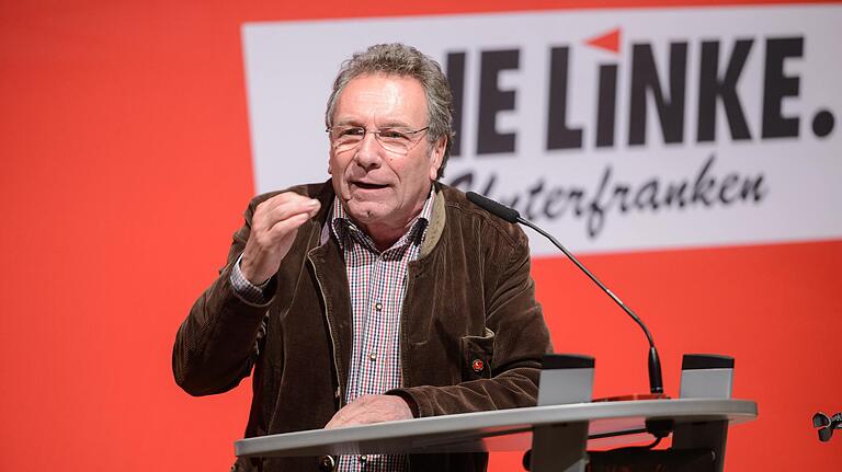 Klaus Ernst (Linke) bei einem Wahlkampf-Auftritt in Würzburg. Klaus Ernst (Linke) bei einem Wahlkampf-Auftritt in Würzburg.
