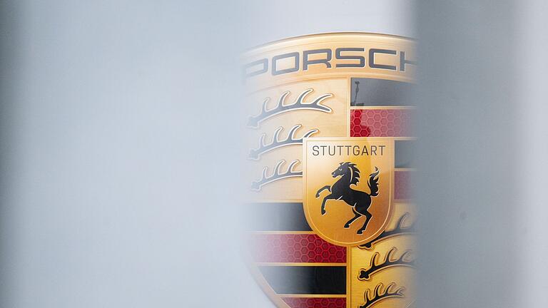 Porsche       -  Nach Protesten hat Porsche die Ausbaupläne für seine Teststrecke in Süditalien gestoppt. (Archivbild)