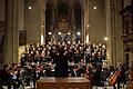 Der KonzertChor Schweinfurt, die Vogtland Philharmonie, namhafte Solisten und Dirigent Matthias Göttemann wurden für ihren Auftritt in der St.-Johannis-Kirche Schweinfurt gefeiert