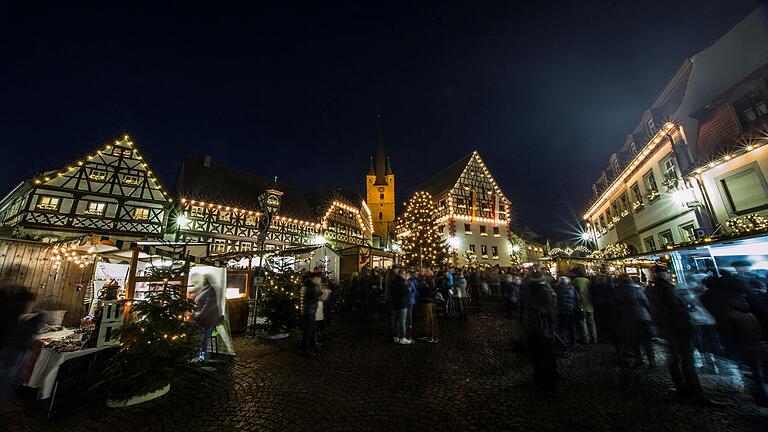 In Zeil im Landkreis Haßberge wird es an diesem Wochenende besonders stimmungsvoll: Es ist Weihnachtsmarkt! In Zeil im Landkreis Haßberge wird es an diesem Wochenende besonders stimmungsvoll: Es ist Weihnachtsmarkt!