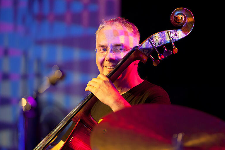 Martin Lillich (Bass).