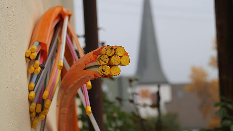 Glasfaserleitungen in&nbsp; Hofstetten.