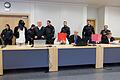 Haftstrafen für Angeklagte       -  Drei Männer und eine Frau sind vor dem Landgericht Osnabrück zu mehrjährigen Haftstrafen verurteilt worden, weil sie eine 17-Jährige gefesselt, lebensgefährlich verletzt und bewusstlos in die Ems geworfen haben. (Archivfoto)