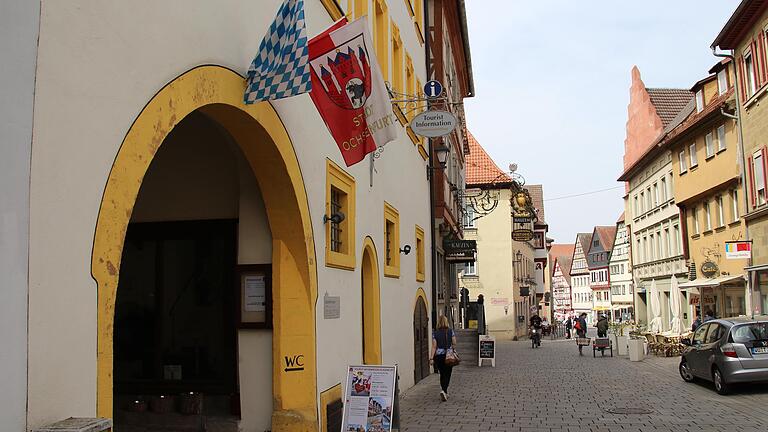 Ochsenfurt ist eine von vier Kommunen in der Allianz Maindreieck, die über eine Tourist-Info verfügen. Ochsenfurt ist eine von vier Kommunen in der Allianz Maindreieck, die über eine Tourist-Info verfügen.